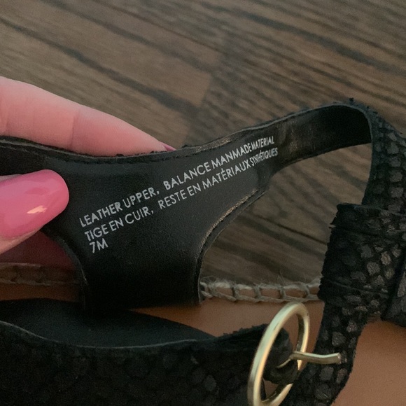 Cute black sandals. Only tried on! - Picture 3 of 5